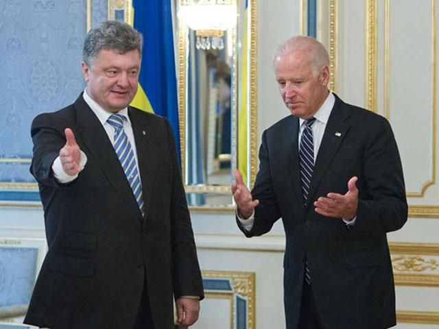 Порошенко поспілкувався з віце-президентом США - 7 серпня 2014 - Телеканал новин 24 Порошенко поспілкувався з віце-президентом США - 7 серпня 2014 - Телеканал новин 24