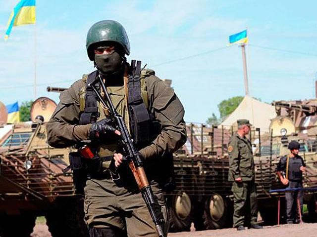 Протягом доби сили АТО 19 разів вступали в бій з терористами, — РНБО Протягом доби сили АТО 19 разів вступали в бій з терористами, — РНБО