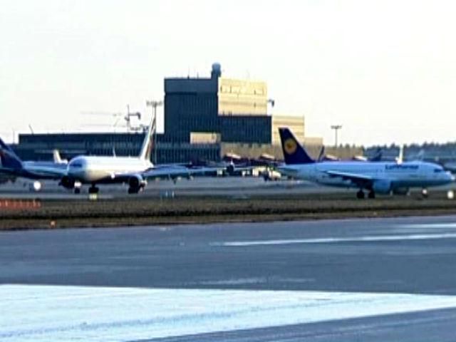 Росія обмежила транзитні рейси українських авіакомпаній Росія обмежила транзитні рейси українських авіакомпаній