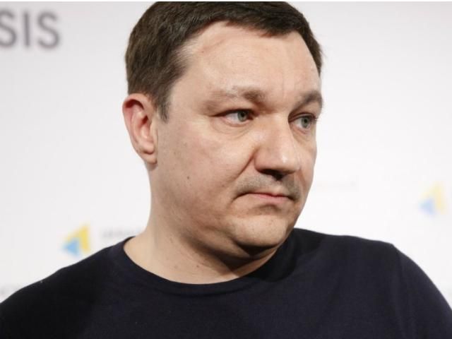 Терористи підбили санітарний вертоліт, що летів за пораненими, — Тимчук Терористи підбили санітарний вертоліт, що летів за пораненими, — Тимчук