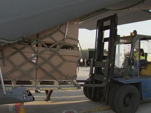 Канада предоставила украинским бойцам 32 т помощи Канада предоставила украинским бойцам 32 т помощи