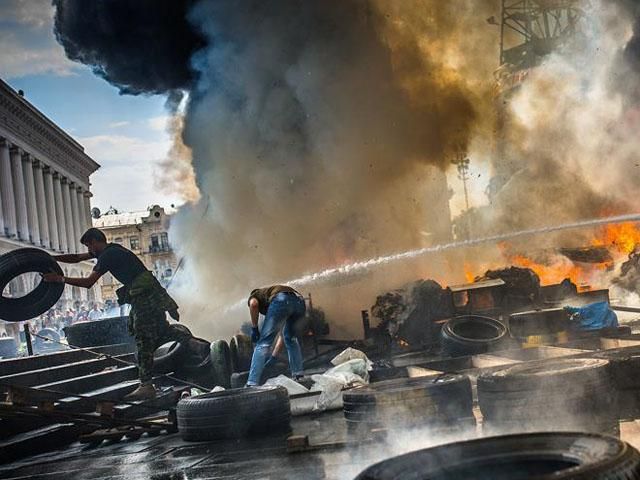 ФОТО ДНЯ: Майдан почти освободили