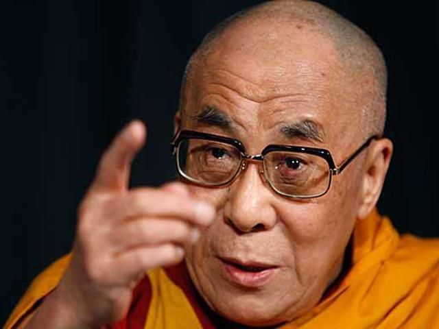 Лауреати Нобелівської премії миру закликали припинити протистояння в Україні Лауреати Нобелівської премії миру закликали припинити протистояння в Україні