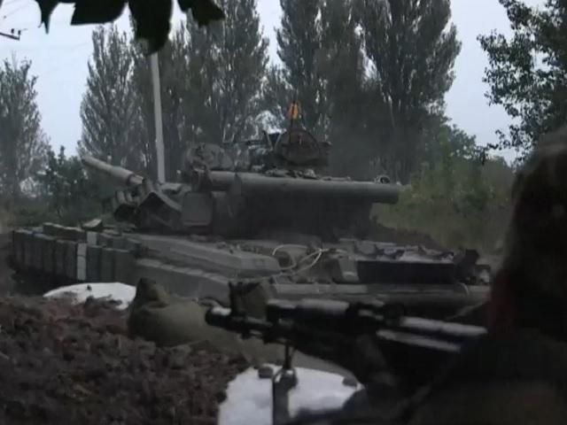 Бій під Донецьком: Батальйон "Дніпро-1" і бронетехінка 93-ї бригади ЗСУ (Відео)