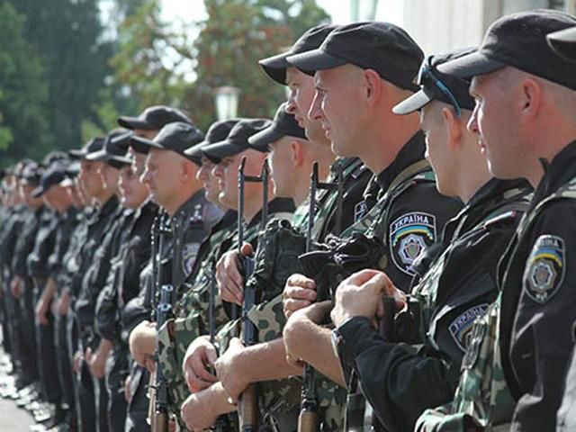 Рада разрешила милиции в зоне АТО применять оружие без предупреждения