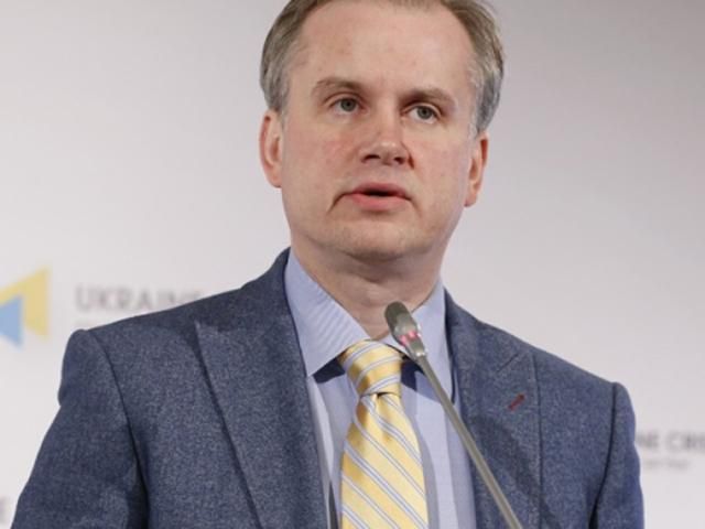 Терористи на Донбасі утримують щонайменше 350 людей, — МЗС України Терористи на Донбасі утримують щонайменше 350 людей, — МЗС України