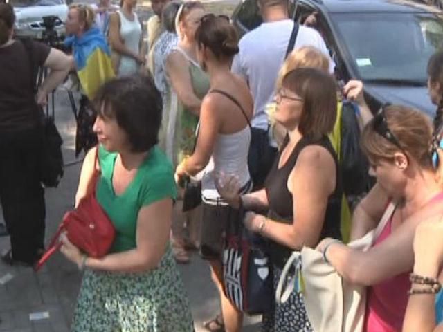 У Запоріжжі зібрався проплачений мітинг проти мобілізації У Запоріжжі зібрався проплачений мітинг проти мобілізації