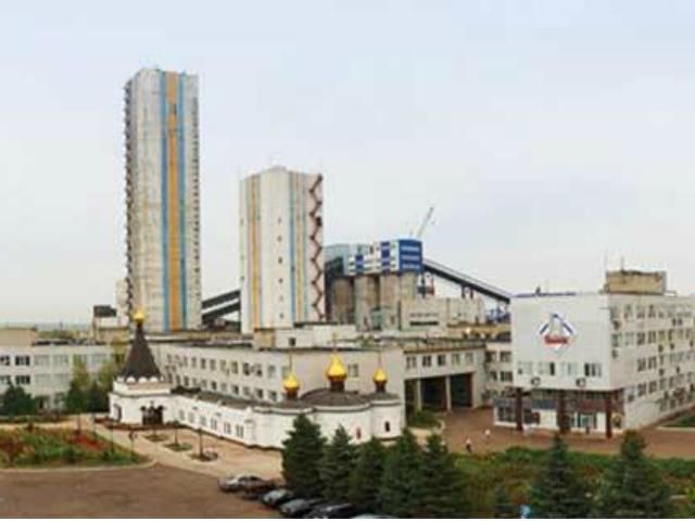 Через вибух на шахті на Донеччині госпіталізовано 22 гірників, — ДСНС Через вибух на шахті на Донеччині госпіталізовано 22 гірників, — ДСНС