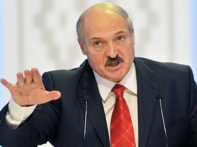 Порошенко и Лукашенко обсудили возможность снятия торговых барьеров