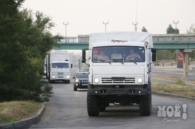 СНБО не знает, где колонна с российской "гуманитаркой" СНБО не знает, где колонна с российской "гуманитаркой"