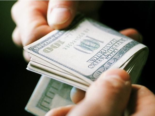 В Беларуси предлагают отбирать имущество у чиновников-коррупционеров В Беларуси предлагают отбирать имущество у чиновников-коррупционеров