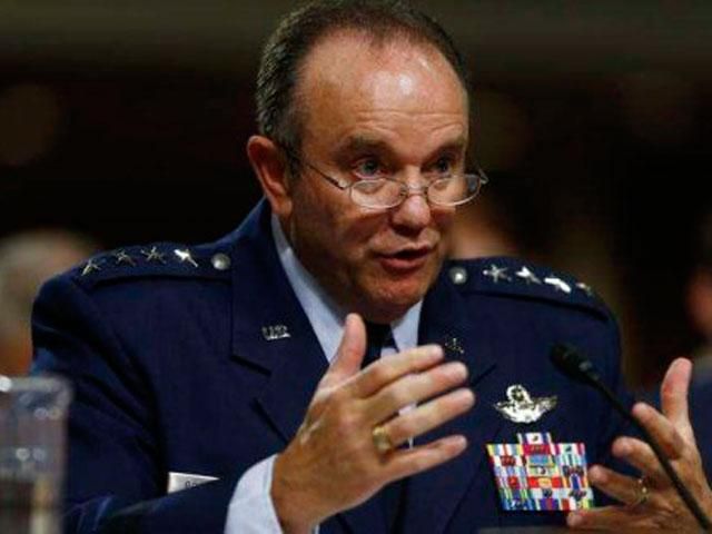 В НАТО вважають, що “гуманітарний конвой” з РФ — завуальована атака на суверенітет України В НАТО вважають, що “гуманітарний конвой” з РФ — завуальована атака на суверенітет України