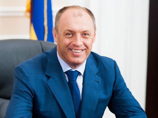 Мер Полтави побив журналістку, яка сфотографувала ДТП з його участю, — Каплін Мер Полтави побив журналістку, яка сфотографувала ДТП з його участю, — Каплін