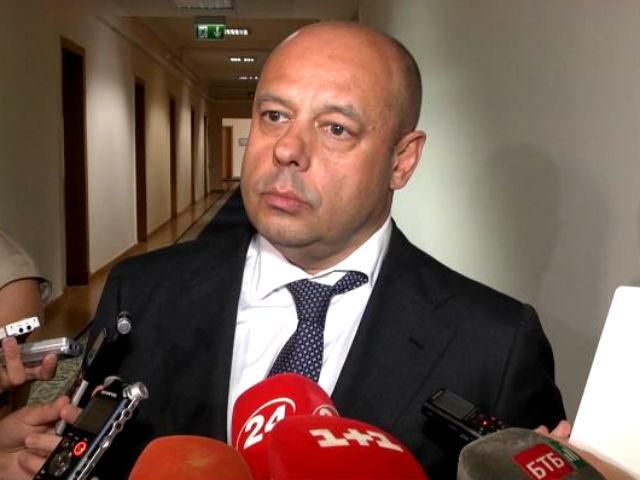 МЧСникам надо около недели, чтобы восстановить электроснабжение в Луганске МЧСникам надо около недели, чтобы восстановить электроснабжение в Луганске