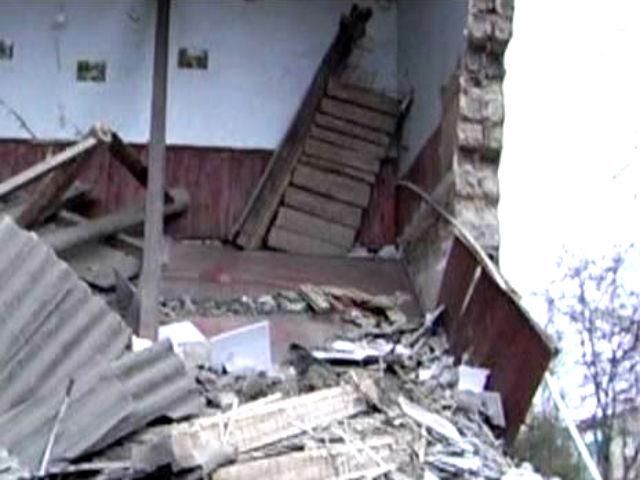 Двое человек погибли в результате обвала стены предприятия в Харьковской области Двое человек погибли в результате обвала стены предприятия в Харьковской области