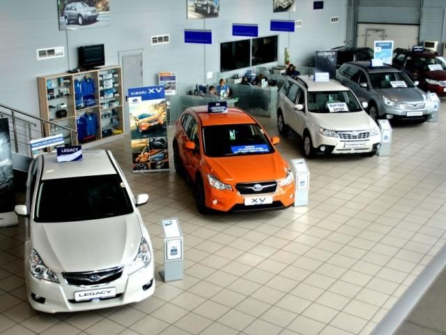 Продажі нових автомобілів впали на 47% Продажі нових автомобілів впали на 47%