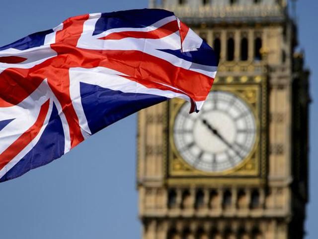 Великобритания вызывает посла РФ "на ковер" из-за Украины