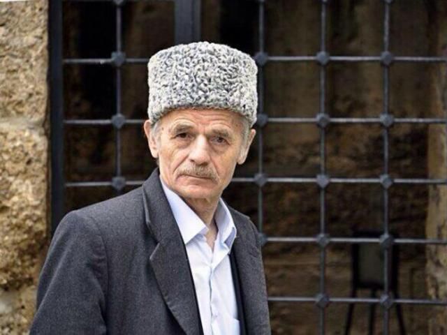 Путін хоче зустрітися, утримуючи мого сина в заручниках, — Джемілєв Путін хоче зустрітися, утримуючи мого сина в заручниках, — Джемілєв