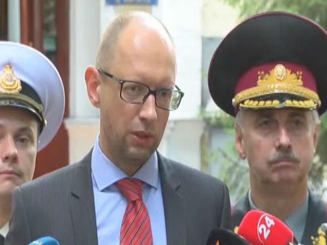 Самые громкие цитаты недели: Яценюк о новой госслужбе, Порошенко о пленных Самые громкие цитаты недели: Яценюк о новой госслужбе, Порошенко о пленных