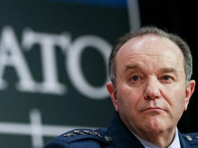 Альянс мусить бути готовим до нових "зелених чоловічків", — генерал НАТО Альянс мусить бути готовим до нових "зелених чоловічків", — генерал НАТО