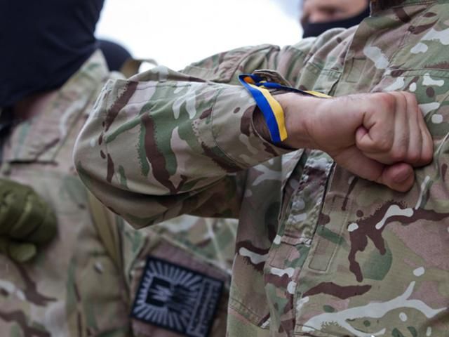 У Києві новобранці "Азову" склали присягу на вірність народу України (Фото) У Києві новобранці "Азову" склали присягу на вірність народу України (Фото)