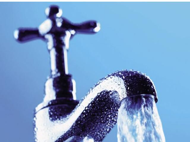 Донеччан просять негайно запасатися водою Донеччан просять негайно запасатися водою