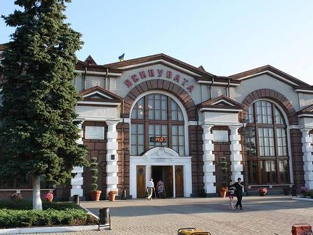 Триває зачистка Ясинуватої, — штаб АТО Триває зачистка Ясинуватої, — штаб АТО