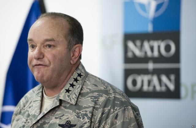 Країни НАТО мають бути готовими мати справу з "зеленими чоловічками", — Брідлоу