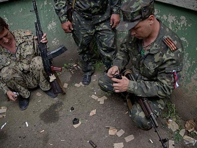 Терористи отримали понад тисячу бойовиків підмоги, важку техніку і ракетне озброєння, — РНБО