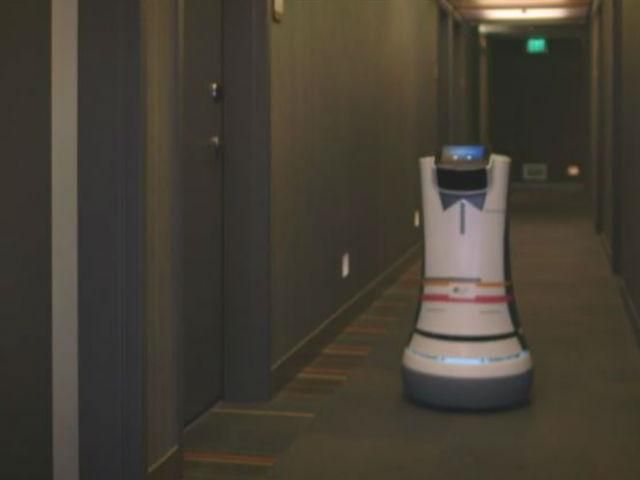 В одном из отелей Aloft обслуживать гостей помогает робот Botlr