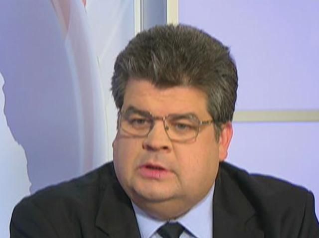 Війна на Донбасі — велика операція з прикриття анексії Криму, — експерт Війна на Донбасі — велика операція з прикриття анексії Криму, — експерт