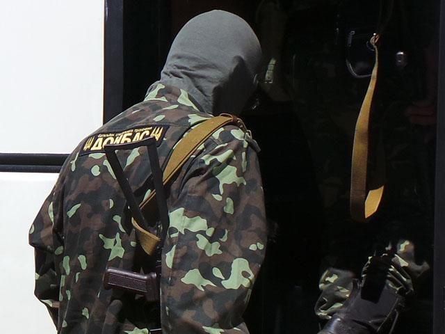 Батальон "Донбасс" продолжает освобождать Иловайск Батальон "Донбасс" продолжает освобождать Иловайск