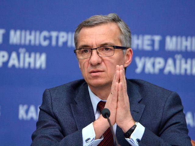 Украина не поставляет России никакой военной продукции, — Шлапак
