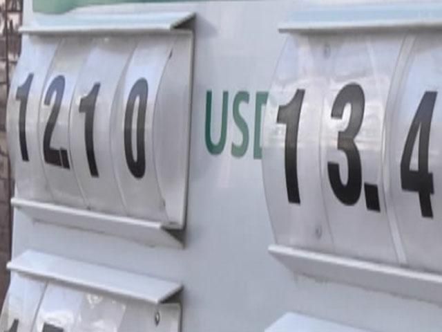 Реальний курс долара за тиждень зріс з 11,7 до 12,9 Реальний курс долара за тиждень зріс з 11,7 до 12,9