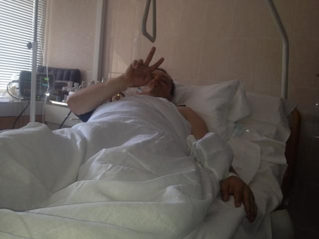 Семенченко обещает как можно быстрее вернуться на передовую (Фото) Семенченко обещает как можно быстрее вернуться на передовую (Фото)