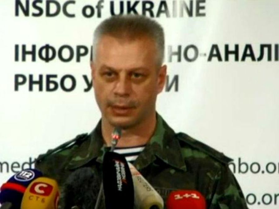 Вчера боевики сбили Су-24, а не Су-25, оба пилота катапультировались, — СНБО Вчера боевики сбили Су-24, а не Су-25, оба пилота катапультировались, — СНБО