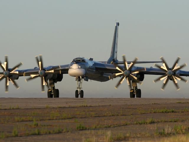 Два російські бомбардувальники двічі порушували повітряний простір Нідерландів