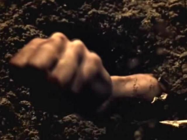 Фильм "Ворон" - история о последних днях жизни Эдгара По Фильм "Ворон" - история о последних днях жизни Эдгара По