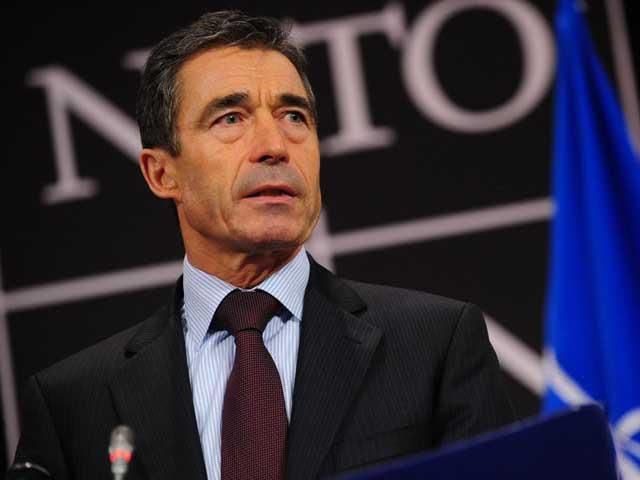 НАТО визнало, що артилерія РФ обстрілює територію України НАТО визнало, що артилерія РФ обстрілює територію України