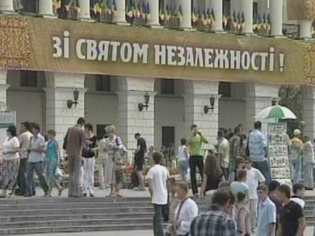 На свята правоохоронці працюватимуть у посиленому режимі