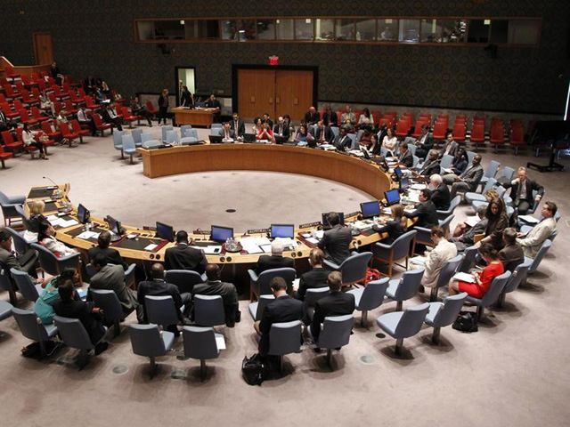 В Нью-Йорке на срочном совещании Совбез ООН обсудил российскую "гуманитарку"