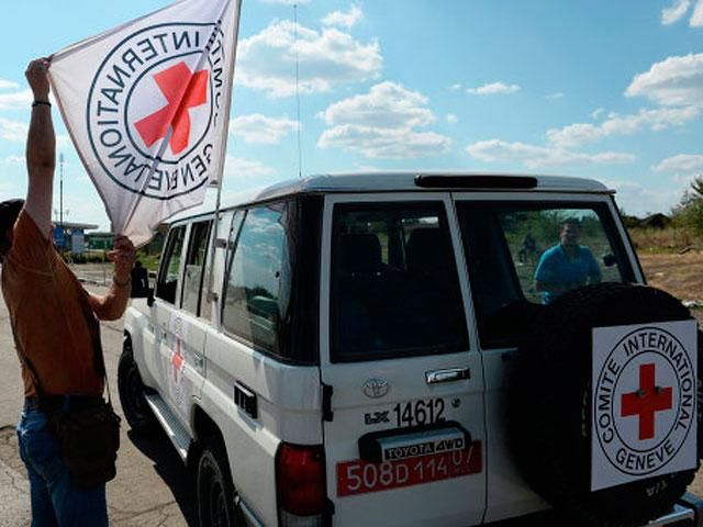 Червоний Хрест братиме участь у розподілі “гуманітарки”, — МЗС РФ 