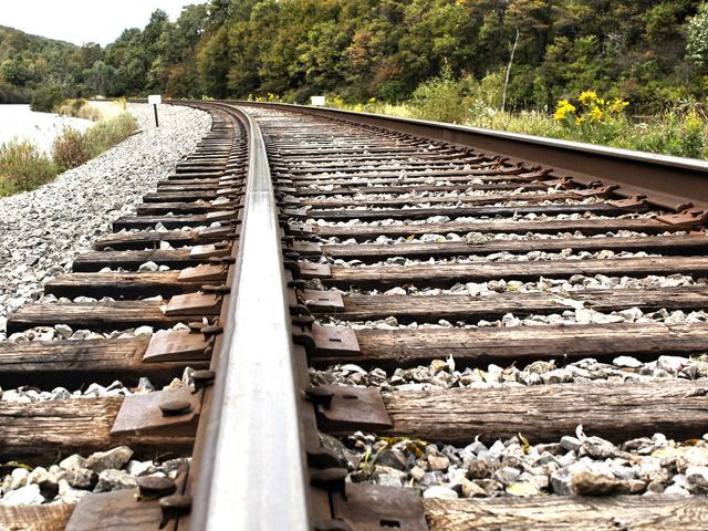 На залізниці під Харковом прогримів вибух На залізниці під Харковом прогримів вибух