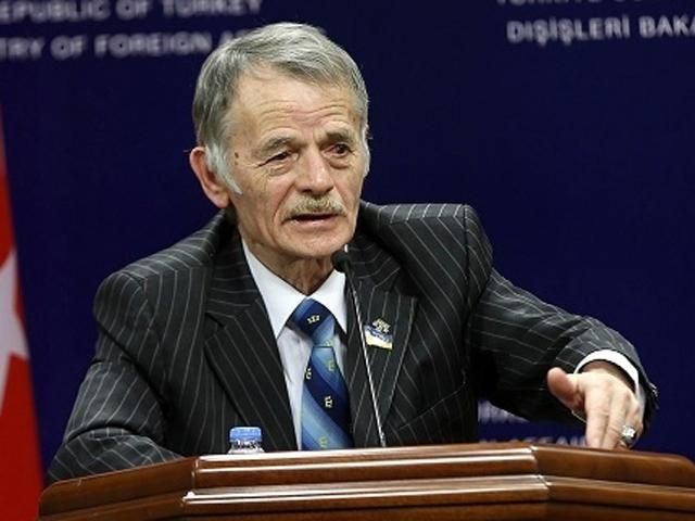 У Криму окупанти вже готуються до війни проти татар, — Джемілєв У Криму окупанти вже готуються до війни проти татар, — Джемілєв