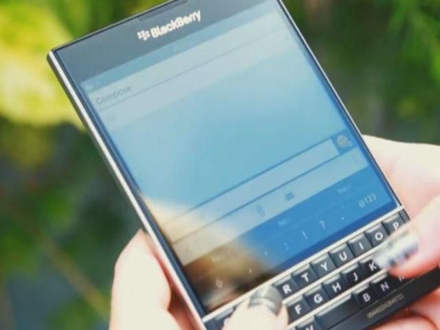 Компания Research In Motion представила новый флагманский смартфон – BlackBerry Passport
