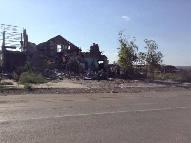 Терористи вдаються до масових розстрілів полонених та мирних жителів, — прес-центр АТО Терористи вдаються до масових розстрілів полонених та мирних жителів, — прес-центр АТО