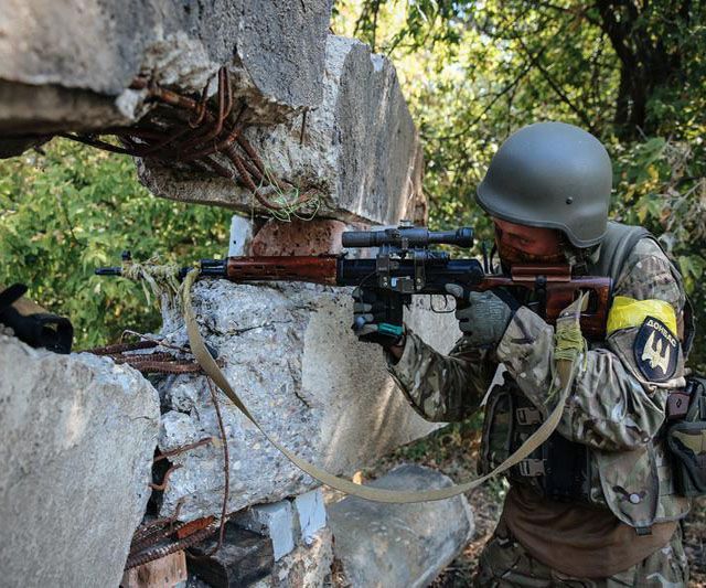 Вблизи поселка Маркино в Донецкой области идет ожесточенный бой, — СМИ