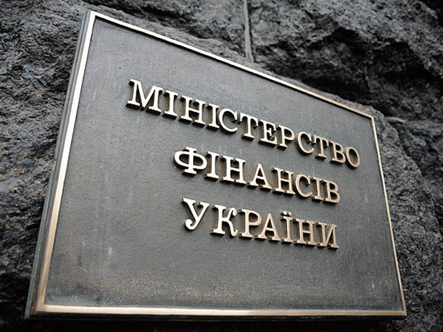 "Військовий податок" із зарплат планують стягувати весь 2015 рік "Військовий податок" із зарплат планують стягувати весь 2015 рік
