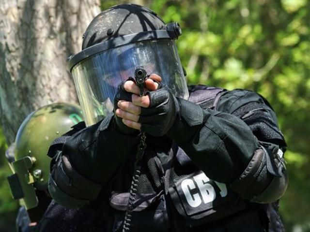 На Донеччині СБУ затримала чергового інформатора терористів На Донеччині СБУ затримала чергового інформатора терористів