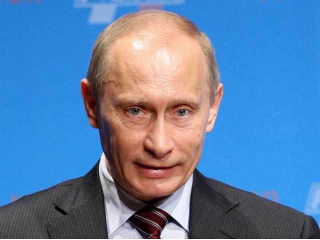 Путін закликав терористів зробити гуманітарний коридор для бійців АТО